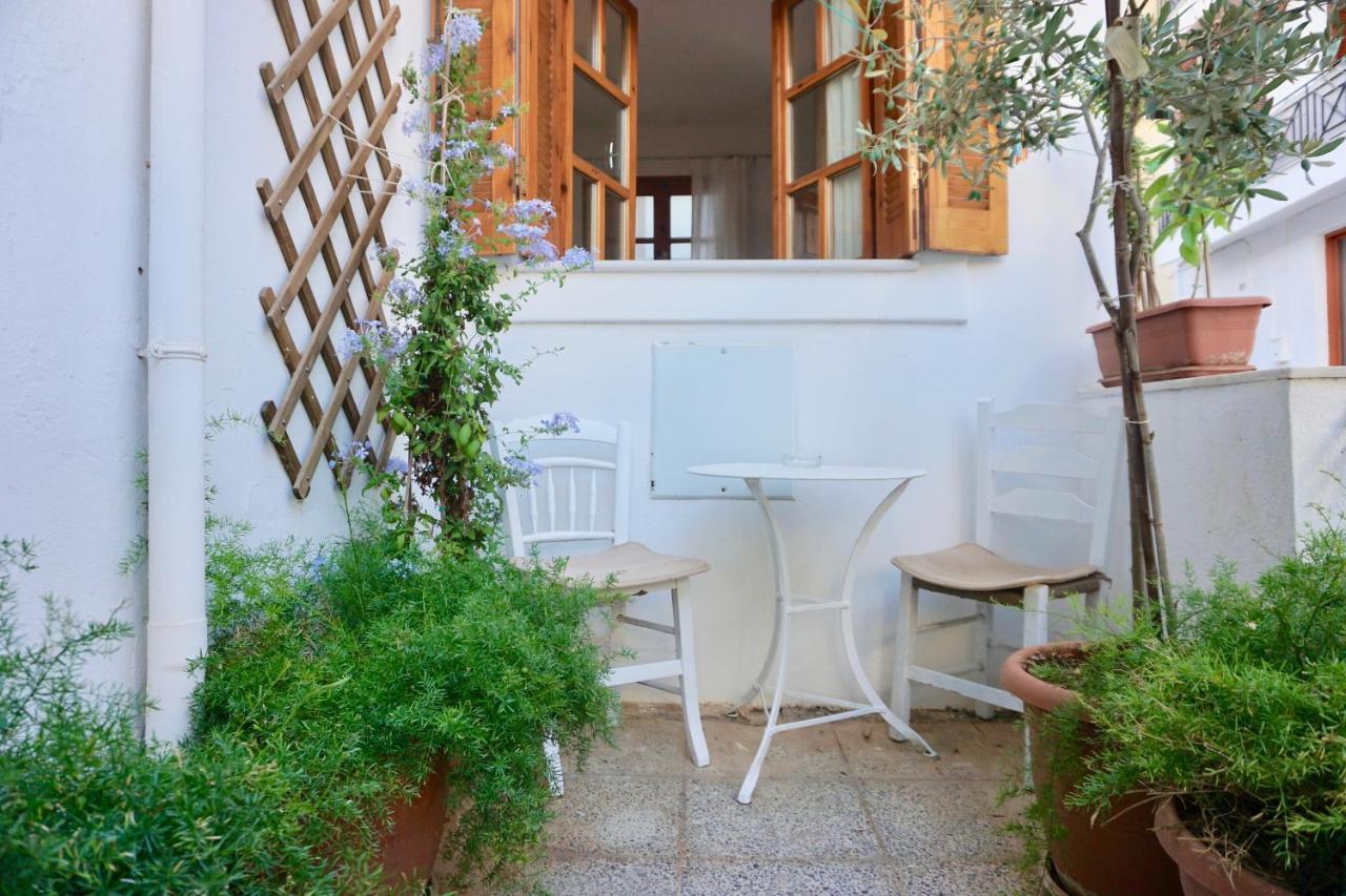 Crete Garden Apartments Ayos Nikolaos Dış mekan fotoğraf