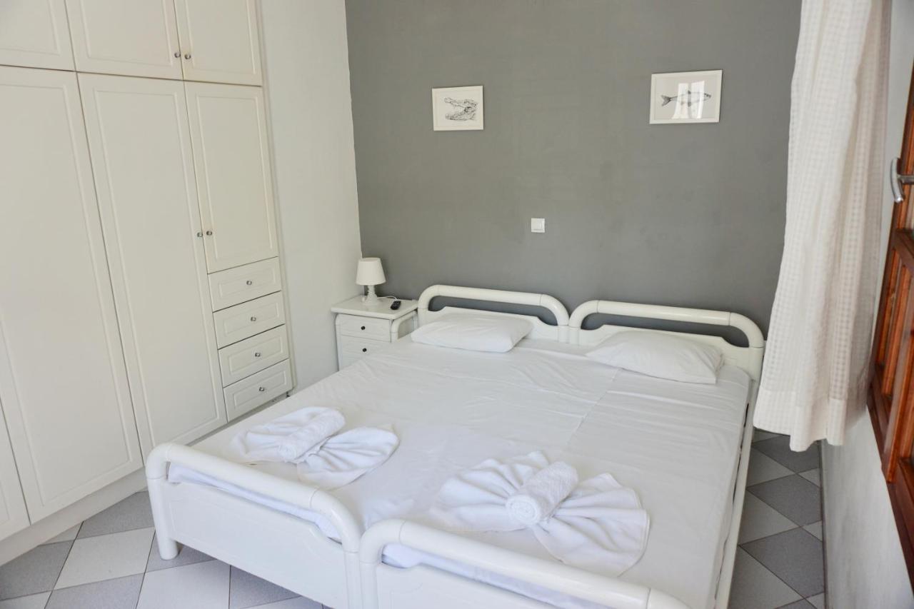 Crete Garden Apartments Ayos Nikolaos Dış mekan fotoğraf