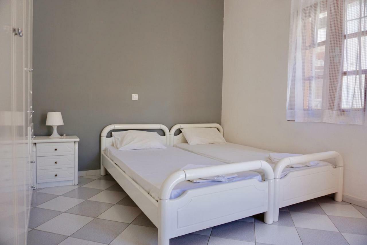 Crete Garden Apartments Ayos Nikolaos Dış mekan fotoğraf